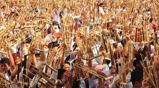 Dedi Mulyadi Dukung Acara Festival Pasanggiri Angklung Jabar