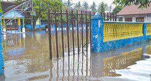Hujan Deras, SMP Kosgoro Kebanjiran
