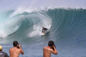 Peserta Surfing Competition Meningkat