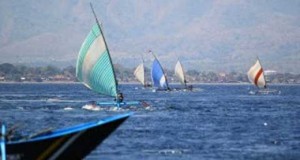 Perahu Layar ’’Drag Race’’ 300 Meter