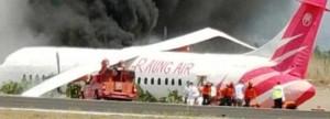 Pesawat Raung Air Terbakar