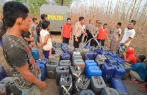 Water Cannon Dropping Air Bersih