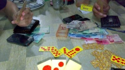 Police Raid Gambling Arena in Sumberagung Village