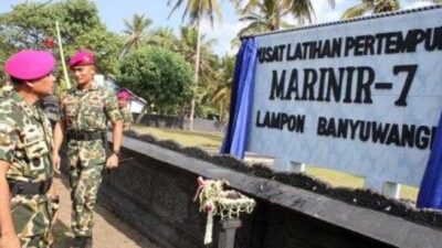 Access to the docking boat is closed, Fishermen Protest at Marine Center 7 Lampon
