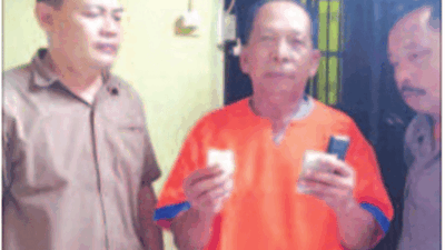 Nyambi Ngecer Togel, Kakek Pedagang Pracangan Dibekuk Polisi