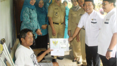 Baznas Helps Leprosy Sufferers