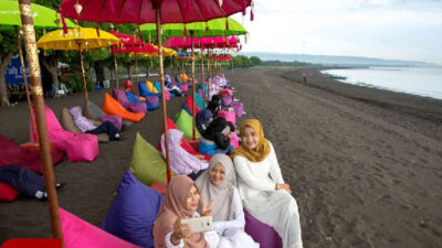 Pulau Santen Jadi Wisata Pantai Syariah Pertama di Indonesia