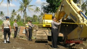 Agus Jumadi's C Excavation at the Police Line