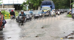 Jalan Mangir Langganan Banjir