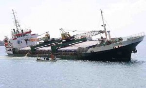 Kandas, Kapal Bahtera Sejati Rusak Budidaya Terumbu Karang