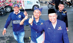 Daftar Pemilu, Pengurus Nasdem Jalan Kaki 2,3 Km