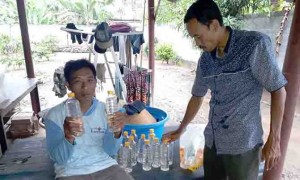 Police Secure Dozens of Arak Bottles Ready for Distribution