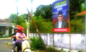 Banner Bertuliskan “Cak Imin Cawapres Kita” Bertebaran di Banyuwangi