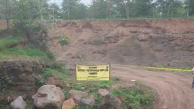 No Permission Pocket, 3 Quarry C in Alasrejo Closed