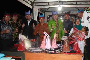 Kaligung Village Government Promotes Local Products Through Exhibitions