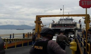 Amankan Pelabuhan Ketapang, Polres Kerahkan Pasukan Anjing Pelacak
