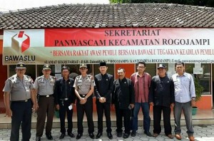 Acungkan Dua Jari, Kades Aliyan Diperiksa Panwaslu Rogojampi