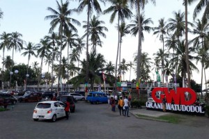 Mengintip Keindahan Grand Watu Dodol, Pantai Terbersih se-ASEAN di Banyuwangi