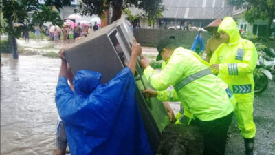 Sungai Bajulmati Meluap, Ratusan Rumah di Banyuwangi Terendam Banjir