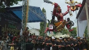 Banyuwangi Regency Government Holds Balaganjur Festival and Ogoh-Ogoh Parade