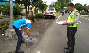 Brakkk! Driven by Motor, Onthel Cyclist Died