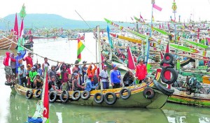 Peceklik Ikan, Nelayan Muncar Jual Perabot Rumah