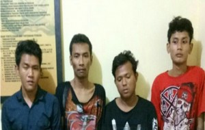 caught! Fun Drug Party, 4 Youth Arrested by Police