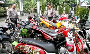 Netted Raid, Dozens of non-standard motorbikes are put in cages