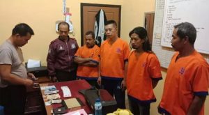Gerebek Judi Remi di Cluring, Polisi Amankan Empat Pelaku