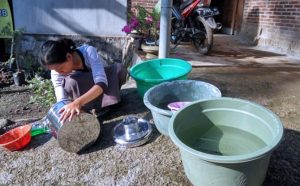 Pasca Banjir Bandang, Warga Butuh Air Bersih
