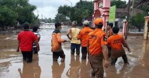 Banjir Bandang, Akses Banyuwangi-Jember Terputus