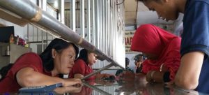 Jelang Lebaran, Toko Emas Diserbu Pembeli