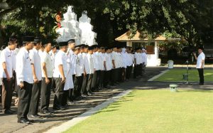 PNS Kabupaten Banyuwangi Terima Gaji ke-14