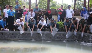 Kolaborasi dengan TNI AL, Banyuwangi Bangun Kampung Sidat