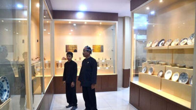 Melihat ”Jeroan” Museum Blambangan, Simpan Untu Gludug hingga Pakaian Pringgo Kusumo