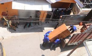 Terlilit Hutang Bank, Rumah Bos Tabungan di Penataban Dieksekusi