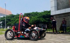 Elephant Oling KM.13, Electric car 'Made in' Banyuwangi