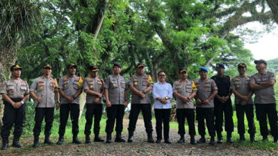 Kapolda Jatim Irjen Pol Luki Hermawan Terpesona Keindahan Pulau Merah dan De Djawatan