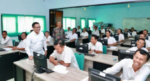 Bupati Anas Tinjau Pelaksanaan Tes Seleksi P3K