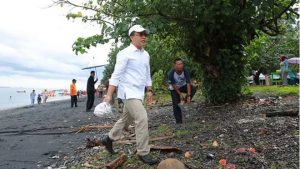 Bupati Anas Ajak Warga Banyuwangi Diet Kantong Plastik