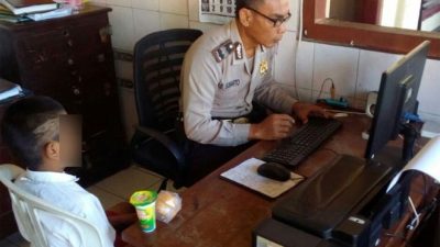 Wali Murid Tak Hadir, Mediasi Kasus Guru Cukur Rambut 22 Siswa Gagal
