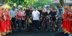 Ratusan Pesepeda Perempuan Ikuti Banyuwangi Women Cycling Challenge