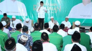 Gelar Safari Ramadan, Ini yang Dilakukan Bupati Azwar Anas