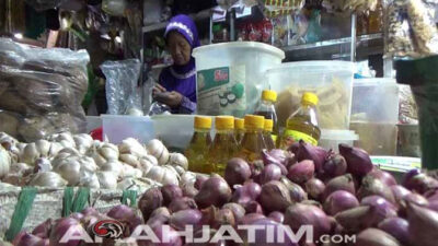 Before Ramadan, Garlic Price Translucent Rp 44 Thousand Per Kilogram