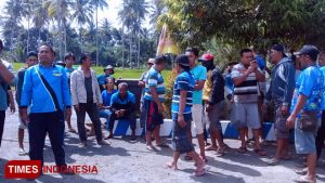 Puluhan Sopir Truk IGG Gruduk Polsek Glenmore