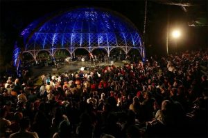 Jazz Gunung Ijen, Cara Asyik Menikmati Gunung Ijen Lewat Konser Musik