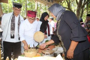Banyuwangi Gelar Festival Pasar Tradisional, Berhadiah Sapi dan Kambing