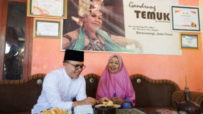 Jelang Festival Gandrung Sewu, Bupati Banyuwangi Temui Maestro Penari Temu Misti