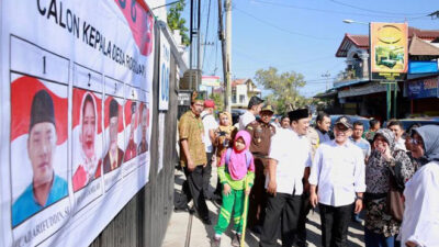 Pastikan Pilkades Serentak Berjalan Lancar, Bupati Anas Pantau Sejumlah TPS