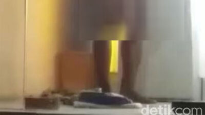 Polisi Kantongi Rekaman CCTV Pria Onani di Bilik ATM yang Viral